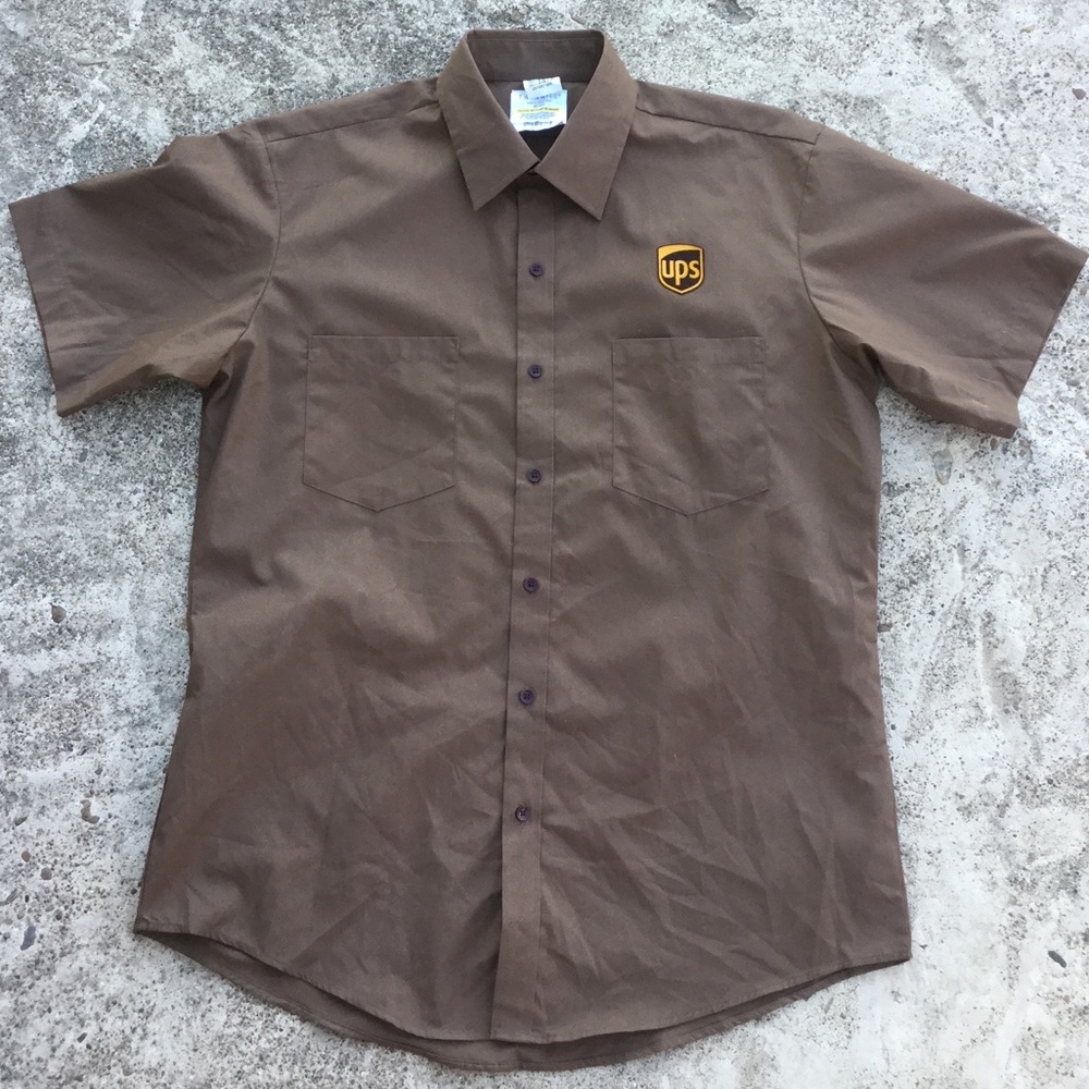 UPS Work Shirt Delivery Employee size M